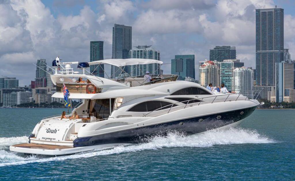 miami yacht tour