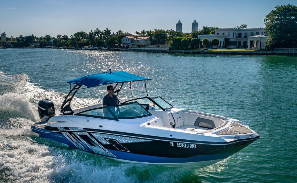 27 FEET M65 Blue Monterey boat rentals in miami